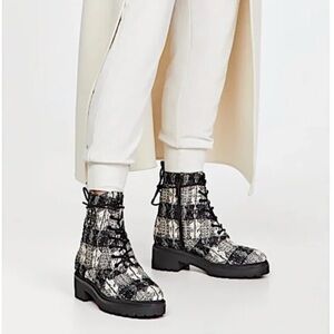 Tory Burch MILLER Lug Sole Tweed Leather 50 mm Bootie Combat Boots Size 9